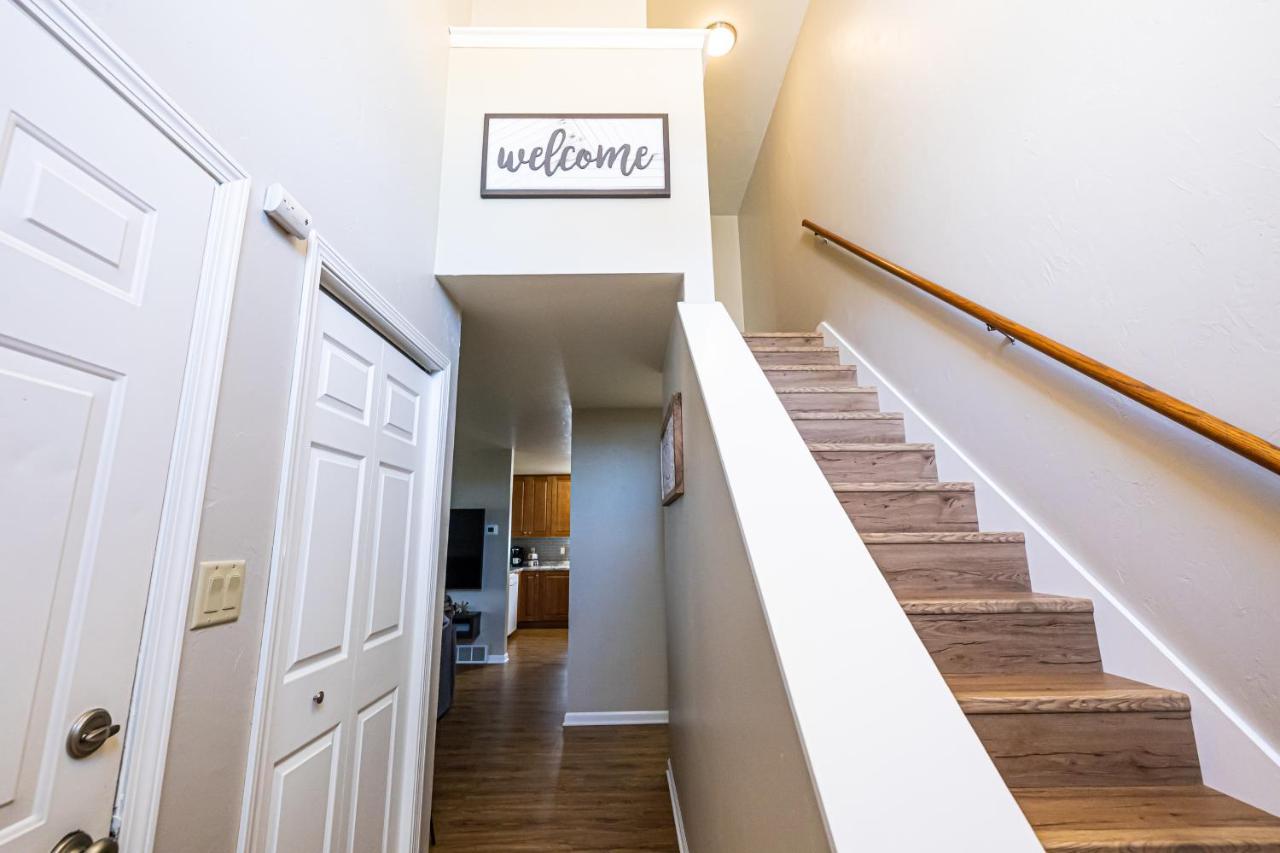 Serene 3 Bedroom Home, Nrm, Wi-Fi, Parking, Queen Bed De Pere Extérieur photo