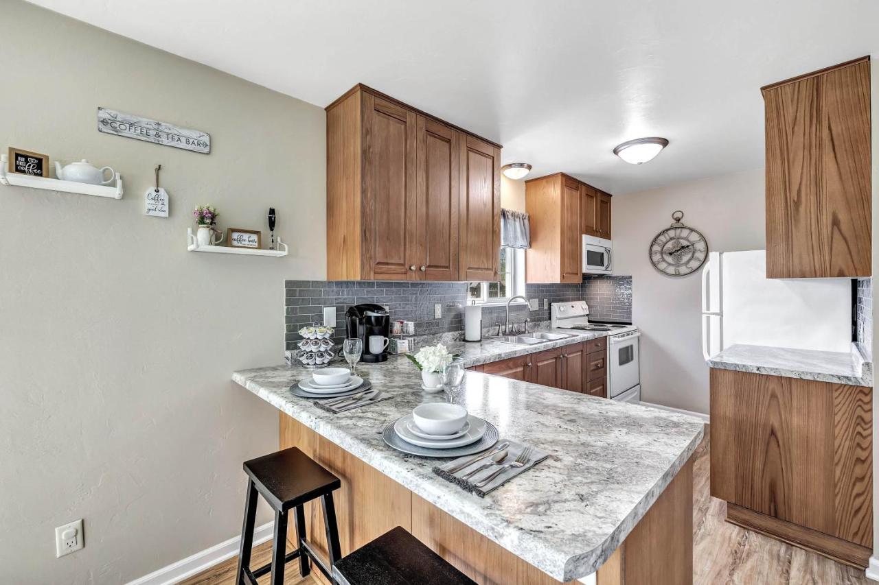 Serene 3 Bedroom Home, Nrm, Wi-Fi, Parking, Queen Bed De Pere Extérieur photo
